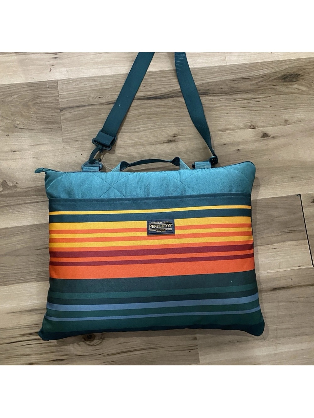Pendleton Outdoor Packable Picnic Travel Camping Blanket